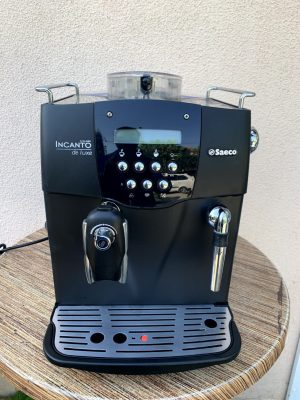 Кавомашина  Saeco Incanto De luxe S-Class